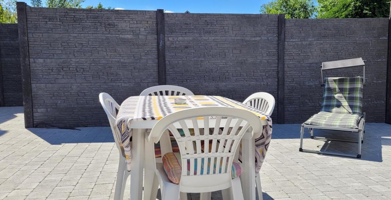 Il Vialetto, Appartement Capri, Spacieux, Tout Confort, Au Calme Jeumont Bagian luar foto